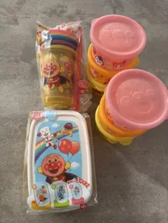 アンパンマン　ランチコンテナ　ストローカップ　容器　まとめ売り