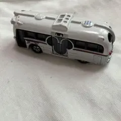 ミッキーマウス ミニバス ホワイト　トミカ