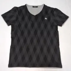 バーバリーブラックレーベル★メンズ！ホースマーク刺繍！VネックＴシャツ★