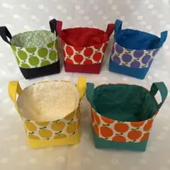 《handmade》　持ち手付き小さな布バスケット（小物入れ）2〜5個セット
