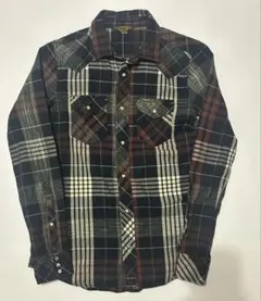 人気 DIESEL ウエスタンシャツ　古着　メタルロゴボタン　短丈 y2k