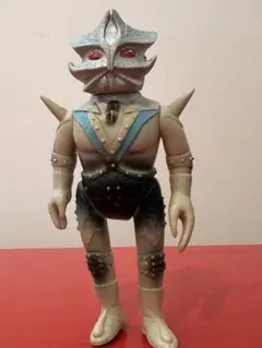 当時物 ブルマァク キーラ ソフビ 円谷プロ(補修あり) - メルカリ