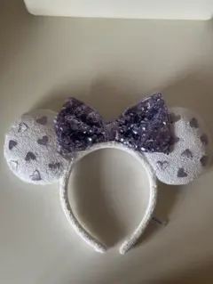 ディズニー カチューシャ スパンコール 白 紫 ハート