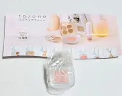 to/one ミニチュアチャーム ペタル フロートアイズ