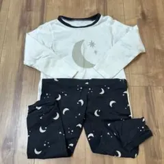 パジャマ　上下セット　110