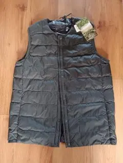 ワークマン 洗えるフュージョンダウンベスト Mサイズ