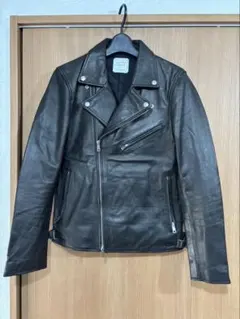 UNITED TOKYO カウレザージャケット 黒 UNITED TOKYO カウレザージャケット 黒 united tokyo ライダースの