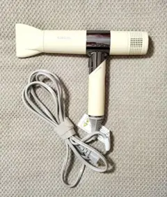 【ももも様専用】KINUJO ヘアドライヤー美品　ベージュ　 クリーム色