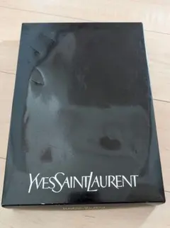 Yves Saint Laurent タオルセット 2枚入り