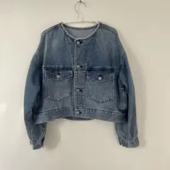 Item thumbnail for item 94843804-4693-4b86-ab65-b631492cf1ca