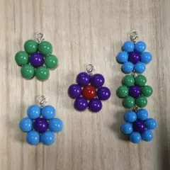 チャーム　4個セット　ハンドメイド　手作り