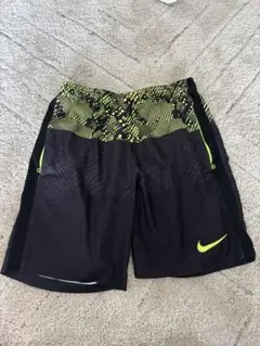 Nike ハーフパンツ S 黒/黄緑