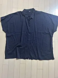 ユニクロ　ネイビー ストライプ 半袖シャツ　XLサイズ