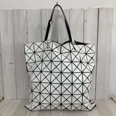 ISSEY MIYAKE BAOBAOイッセイ ミヤケ バオバオトートバッグ
