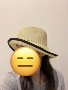 ベージュ ストローハットのサムネイル