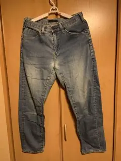 UNIQLO ユニクロテーパードデニム MIRACLE AIR