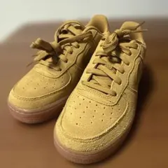 Nike Air Force 1 スエード ベージュ