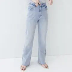 natural couture セルフカットストレートデニムフレアパンツのサムネイル