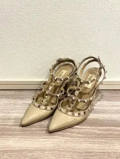 VALENTINO ベージュ ハイヒール ポインテッドトゥのサムネイル
