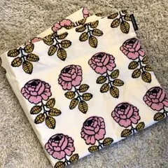 marimekko クッションカバー　ヴィヒキルース　日本別注
