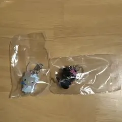 ハローキティ　めじるしアクセサリー　2種