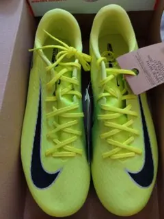 新品　NIKE マーキュリアルヴェイパー16 アカデミー サッカー 28.0cm