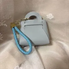 グレー ミニバッグ型ポーチ 水色ストラップ