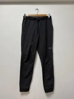 patagonia パタゴニア　ブラック パンツ　メンズのサムネイル