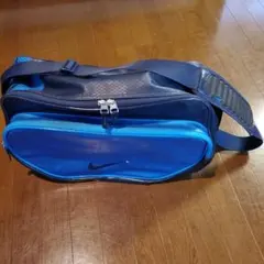 NIKE　エナメルバッグ