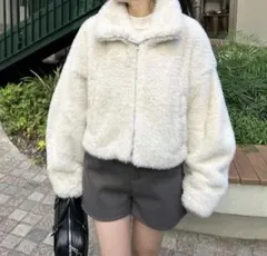 Chico ベージュファーショートジャケット