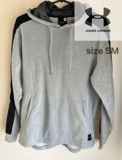 UNDER ARMOUR プルオーバーパーカー