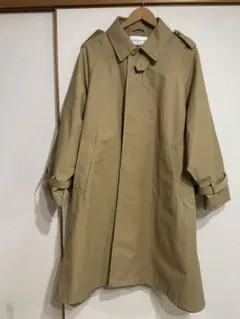 GU and beautiful peopleトレンチコート