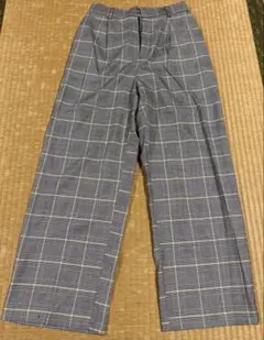 LOWRYS FARM グレーとイエローのチェック柄ワイドパンツ