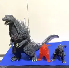 ゴジラ　ソフビフィギュア　3体セット