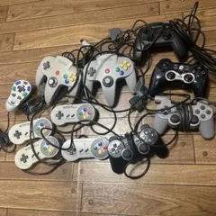 ゲームのコントローラー11個