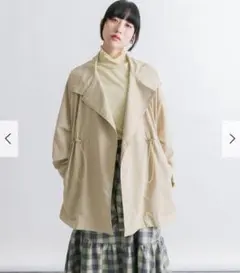【新品・未使用】定価12100円　ベージュ オーバーサイズ トレンチコートのサムネイル