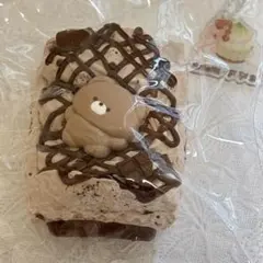 dorostudio ドロ くま アイス付きチョコドーナツ スクイーズ - メルカリ