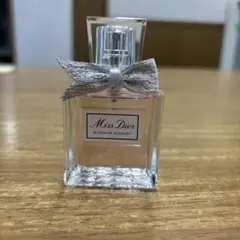 Miss Dior Blooming Bouquet 香水のサムネイル