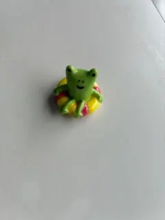 カエル 浮き輪 ミニチュア フィギュア
