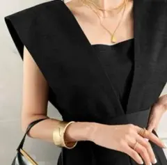 【新品タグ付き】マノンデザイン お呼ばれパンツドレス オールインワンパンツドレス