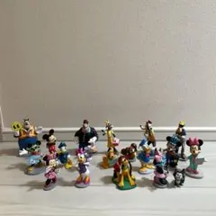 ディズニー　フィギュア　セット 19体