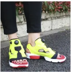 ✨　Reebok CLASSIC INSTAPUMP FURY SANDAL