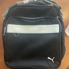 未使用　PUMA ブラック ショルダーバッグ