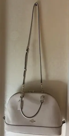 COACH レザーショルダーバッグ オフホワイト　綺麗ですよ