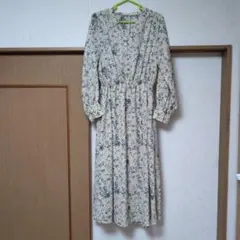 VIS 花柄ロングワンピース 長袖