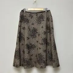 Aylesbury フラワープリント フレアスカートのサムネイル