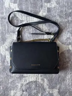 CHARLES & KEITH ショルダーバッグ ブラックのサムネイル