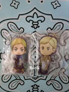 進撃の巨人　神獣　スイーツパラダイス　アクスタ　アクキー　エルヴィン　セット