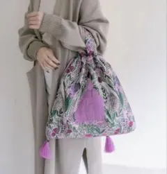 美品 イアパピヨネ ear PAPILLONNER 巾着バッグ 花柄 タッセル