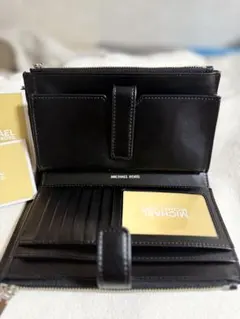 MICHAEL KORS 長財布 ブラック ストラップ付